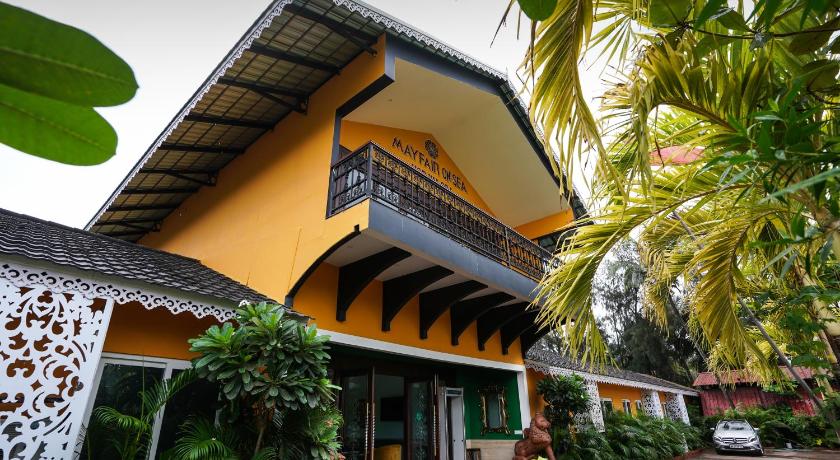 Фото Mayfair On Sea Morjim Beach Goa