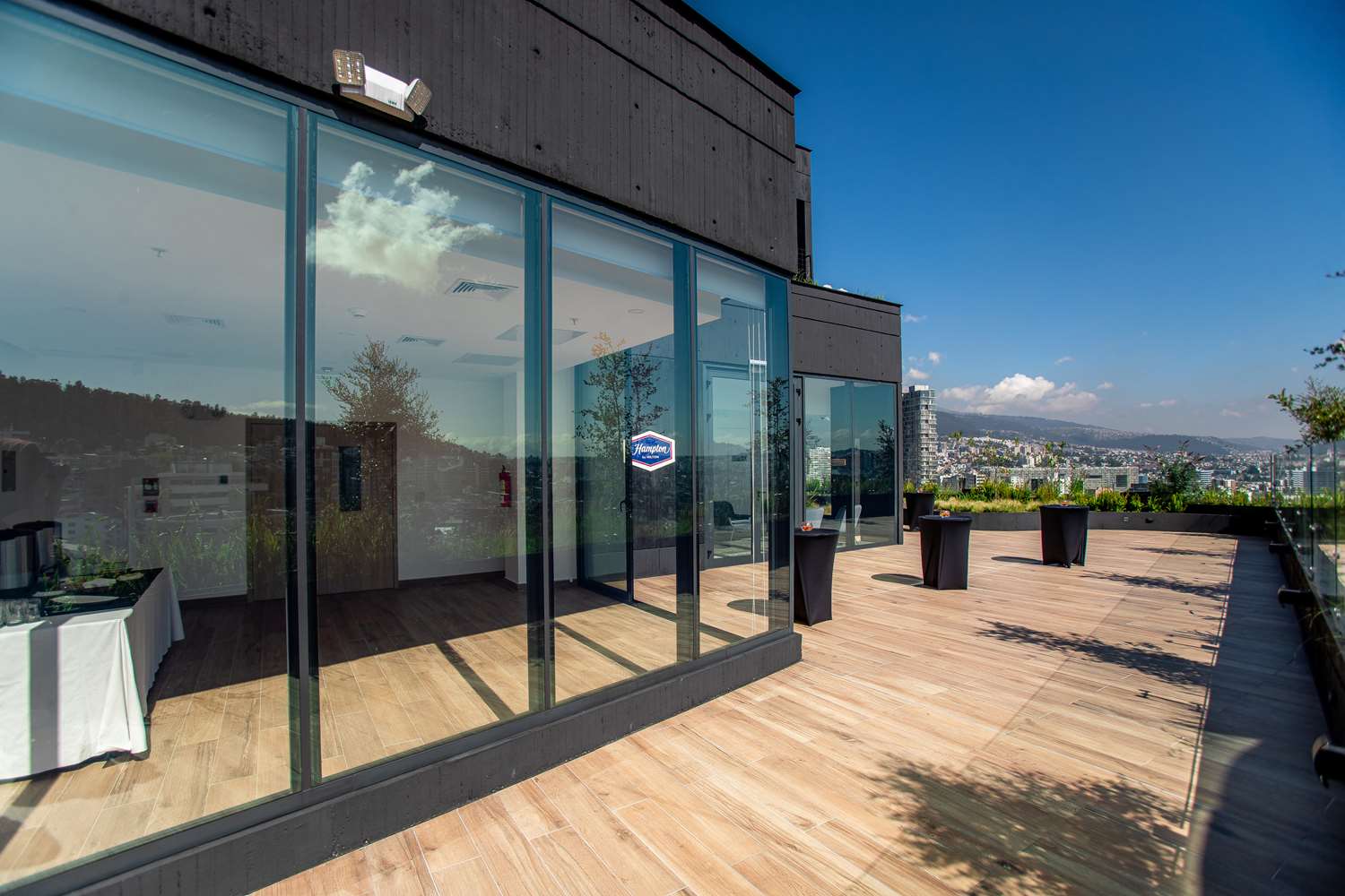 Фото Hampton by Hilton Quito La Carolina Park