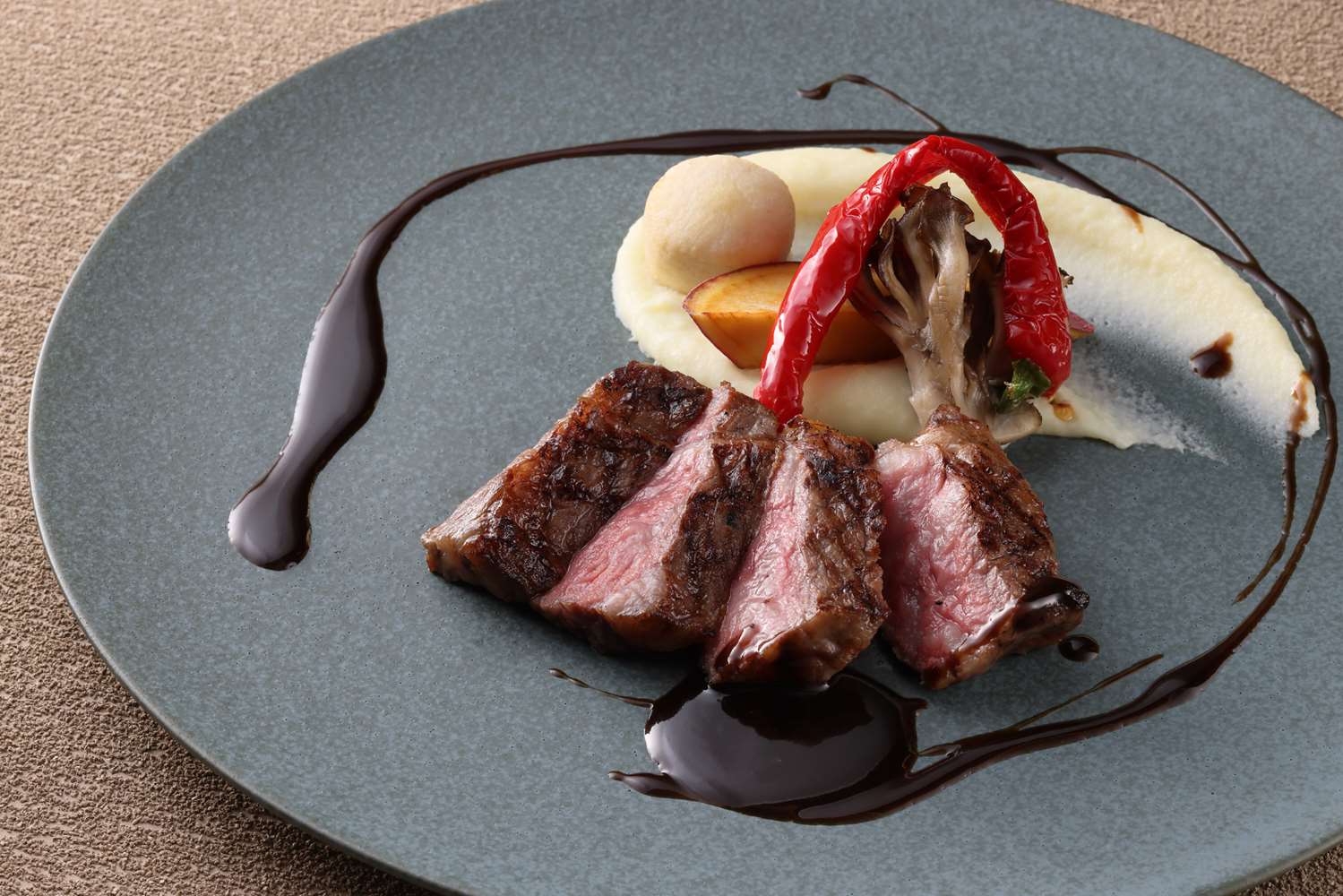 Фото Hilton Garden Inn Kyoto Shijo Karasuma