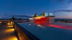 Гостиница Three House Hotel