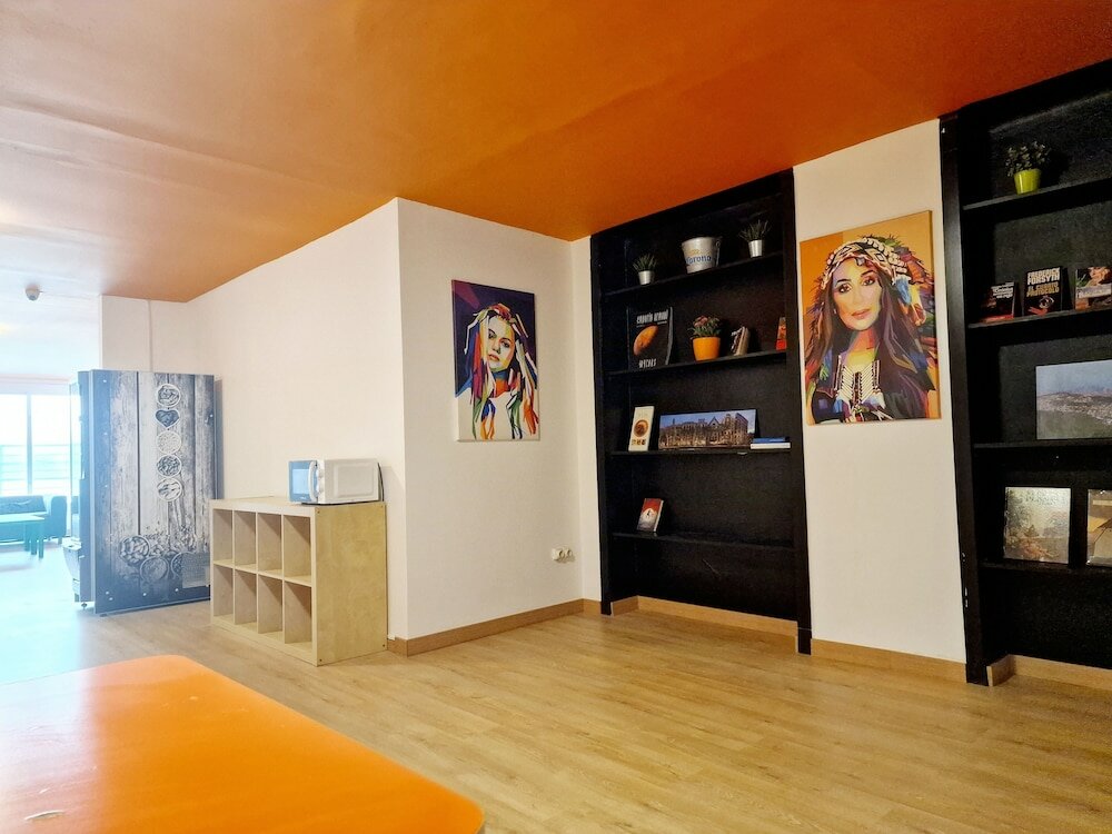 Фото Arc House Pop Art