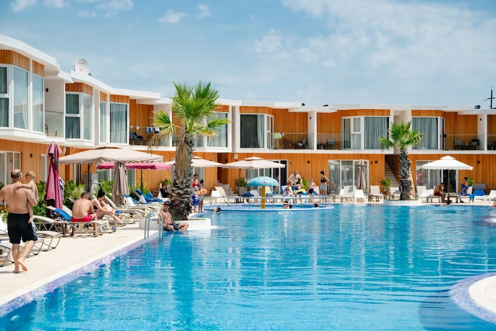 Фото Riva Hill Resort