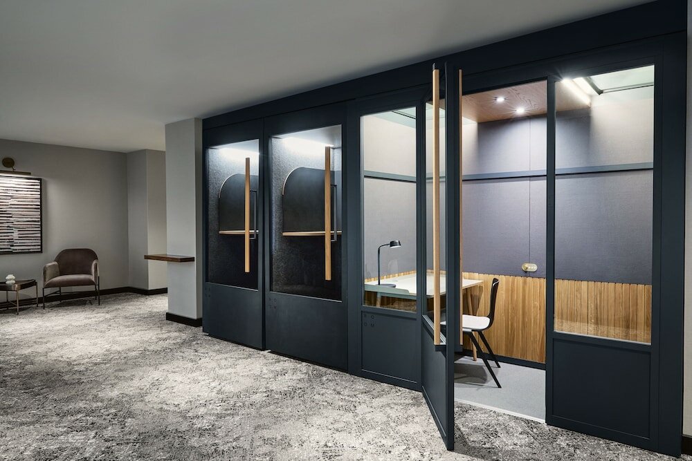 Фото Ac Hotel by Marriott Kansas City Downtown