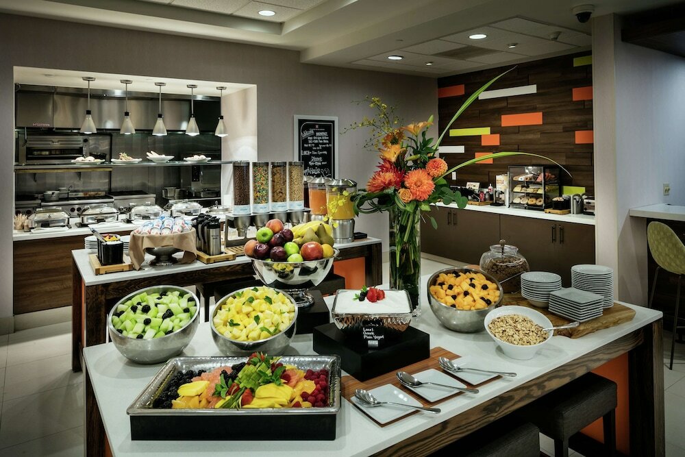 Фото Hilton Garden Inn Seattle/Issaquah