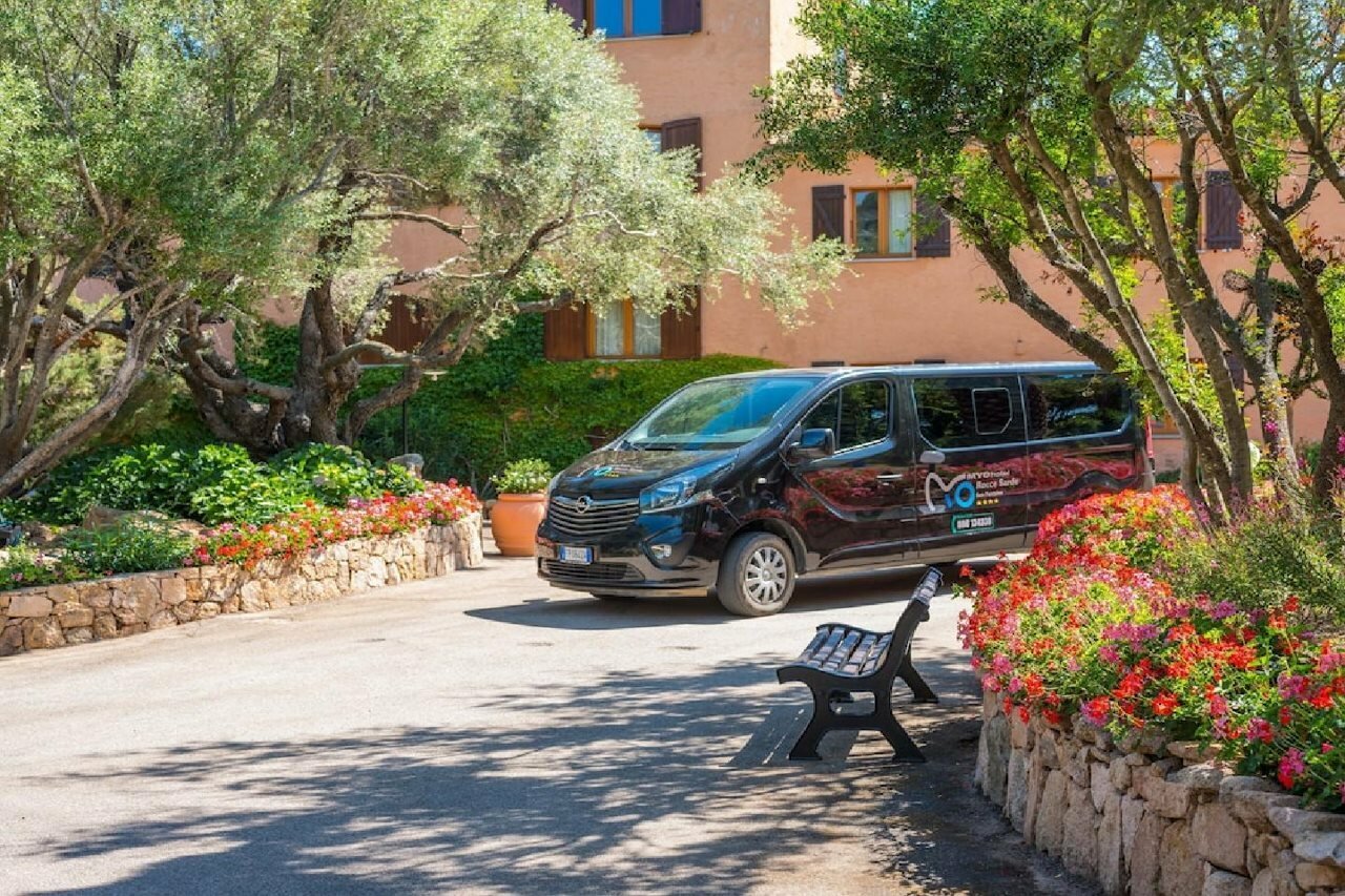 Фото Hotel Rocce Sarde