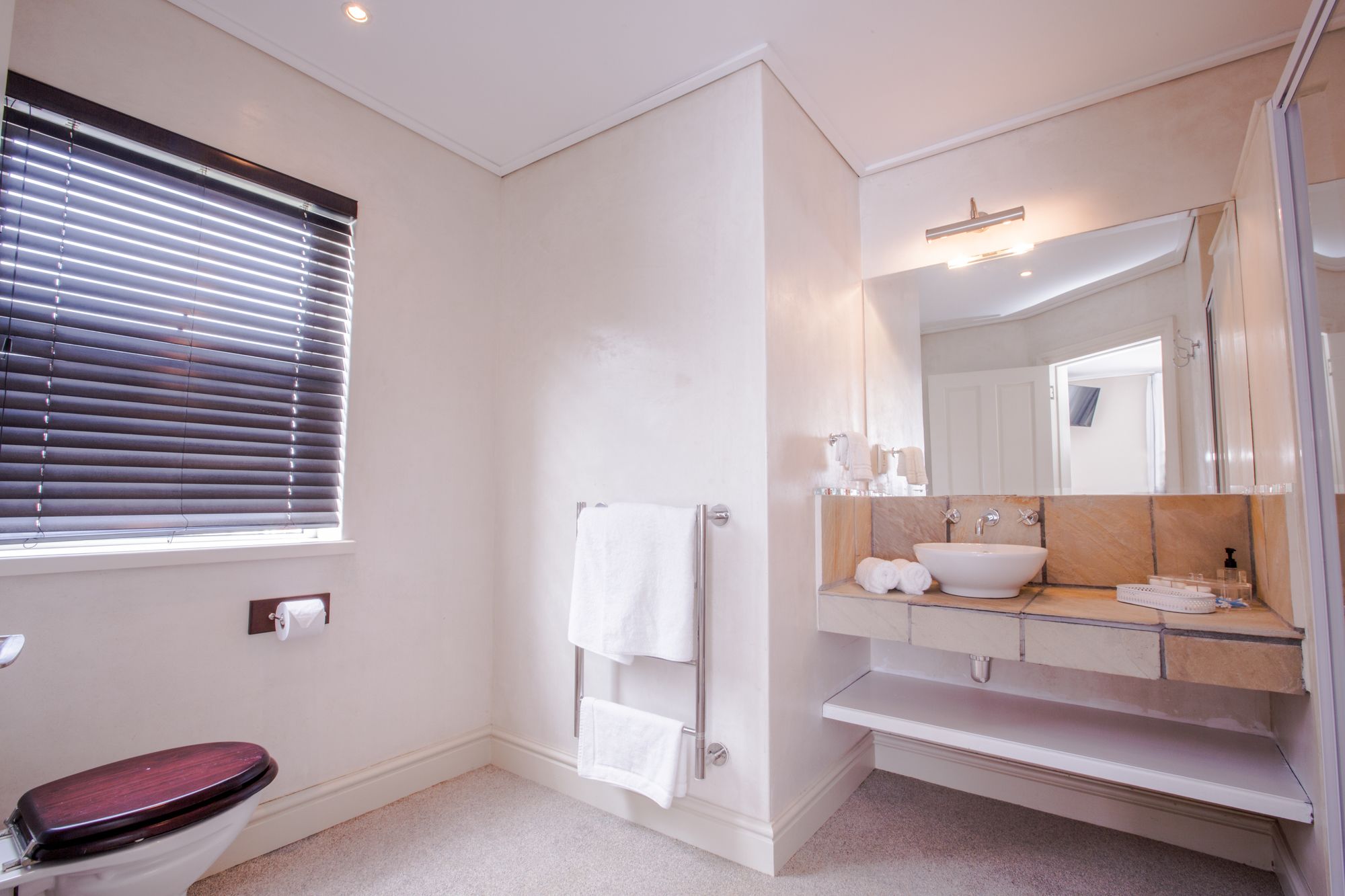 Фото Finchley Guest House