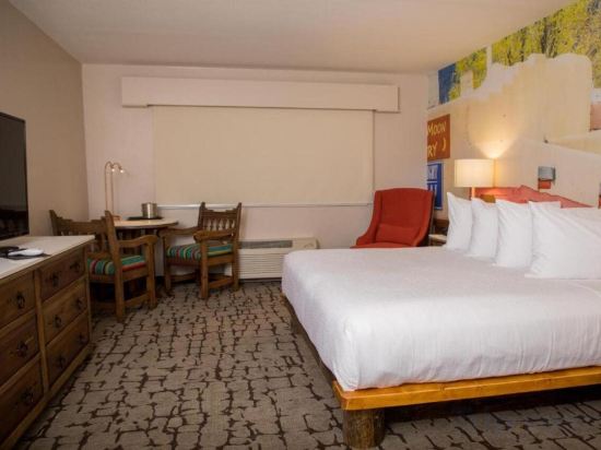 Фото Hotel Don Fernando de Taos, Tapestry Collection by Hilton