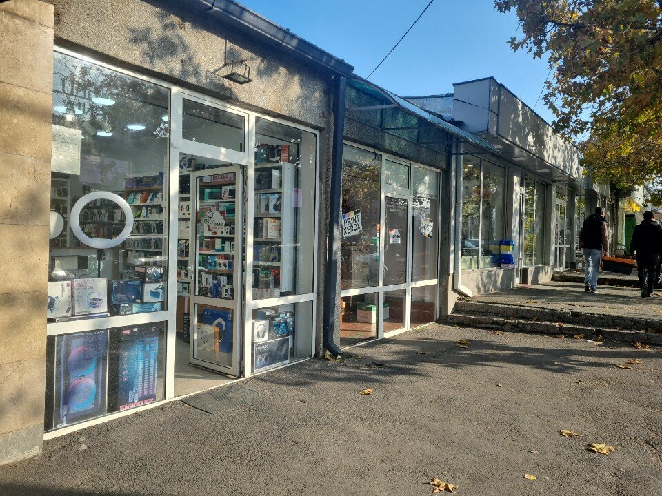 Items for mobile phones MH Mobile, Yerevan, photo