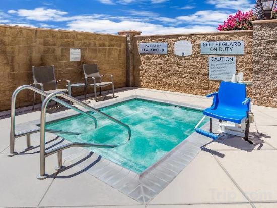 Фото Fairfield Inn & Suites by Marriott Turlock