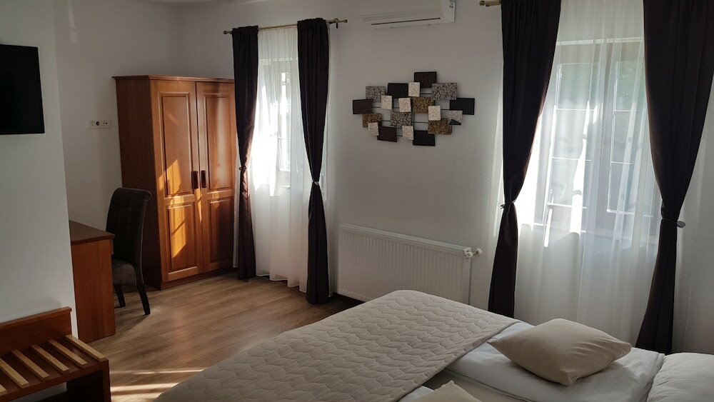 Фото Plitvice Lakes Villa Prica