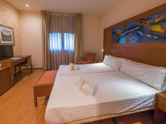 Фото Dwo Valencia