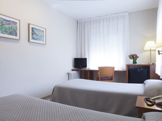 Фото Hotel Bonanova Park