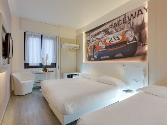 Фото Kleos Hotel Milano