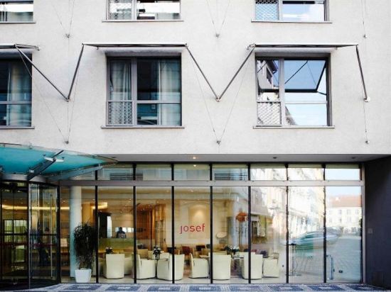 Фото Hotel Josef