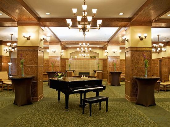 Фото Silversmith Hotel Chicago Downtown