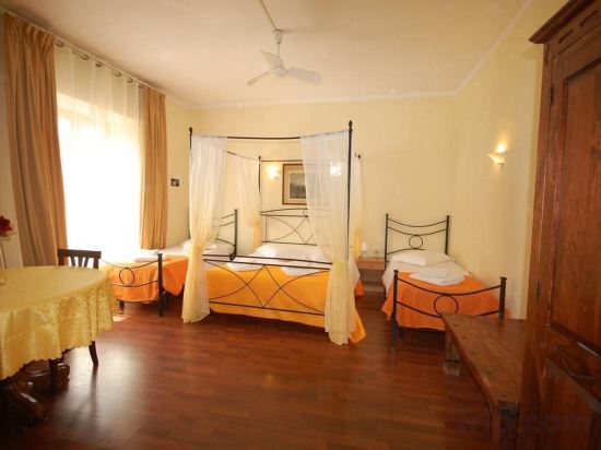 Фото Hotel Alexis