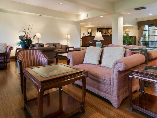 Фото Best Western Plus Plaza by the Green