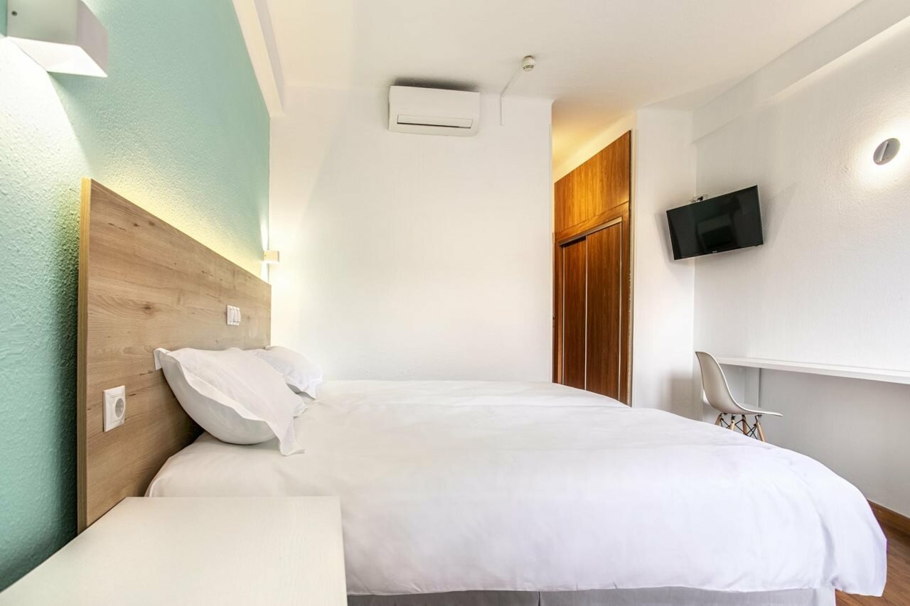 Фото Hotel Torremolinos Centro