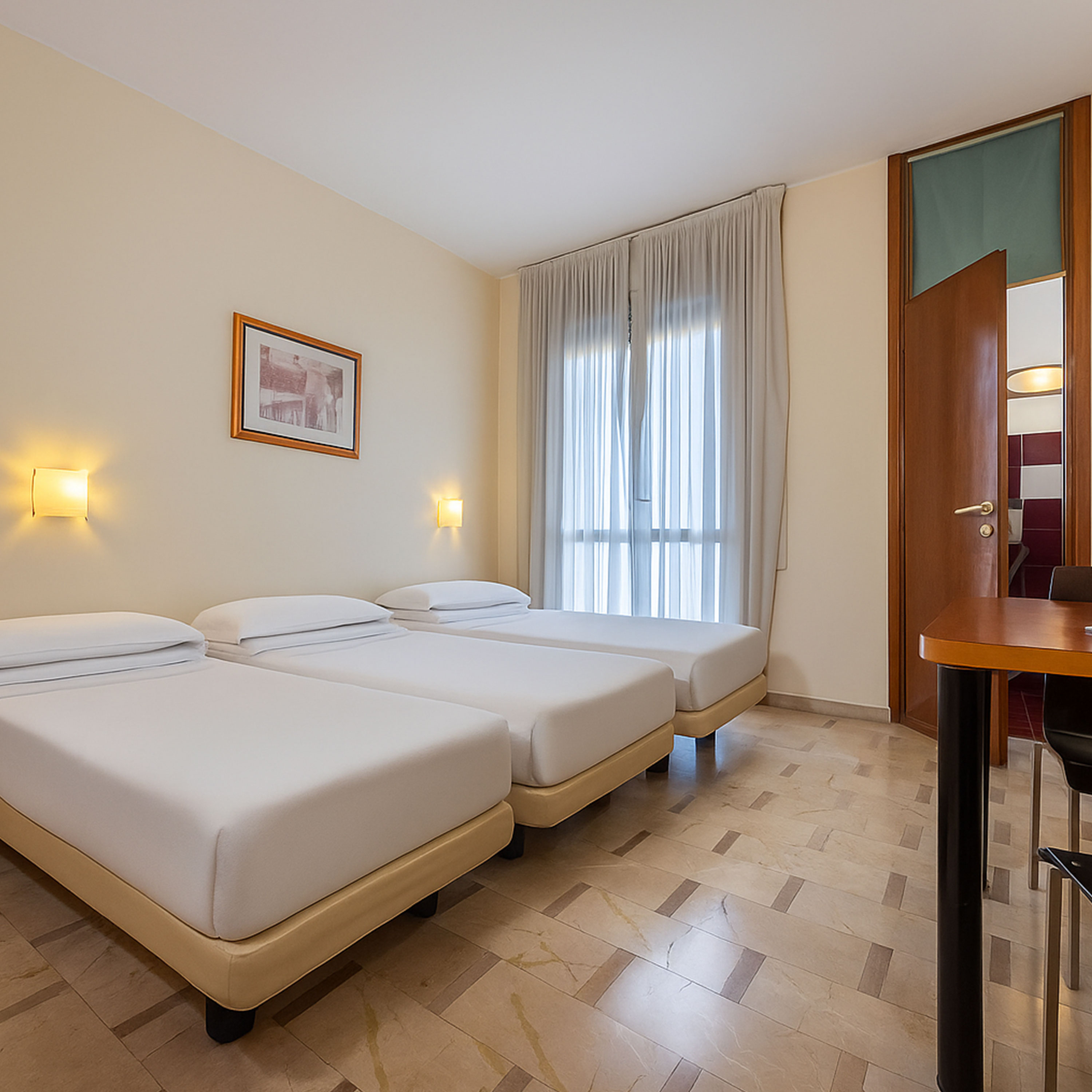 Фото iH Aparthotel Milano Argonne Park
