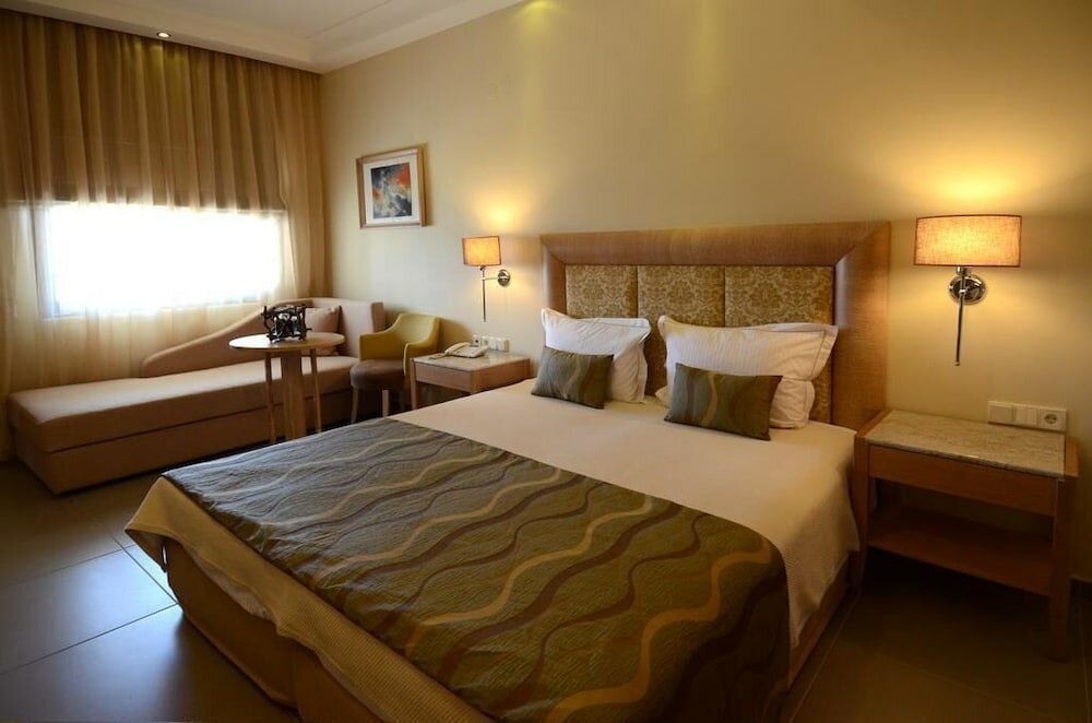 Фото Danai Hotel & SPA