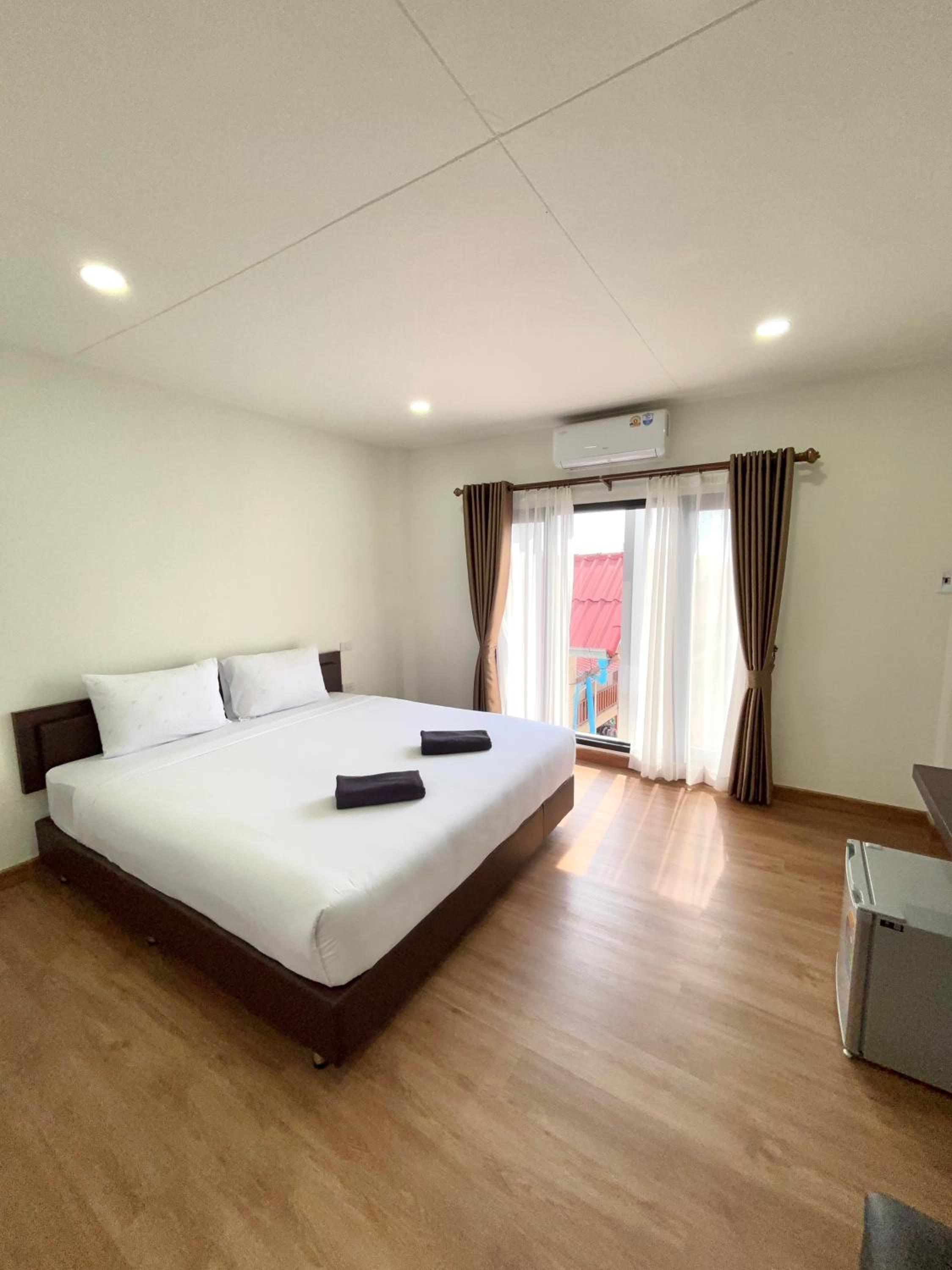 Фото Bordin Hotel