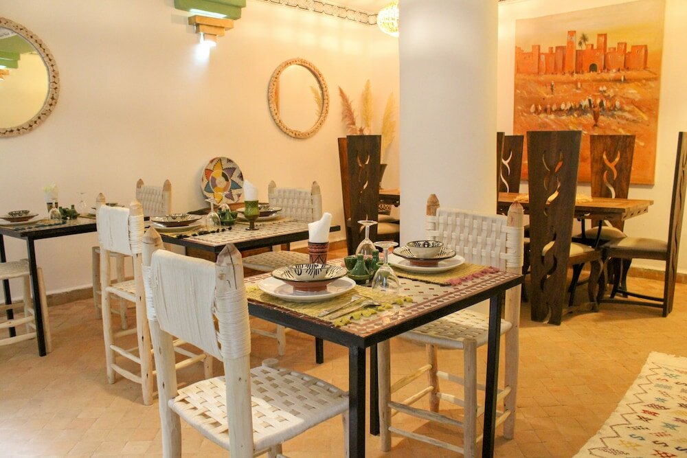 Фото Riad Amra