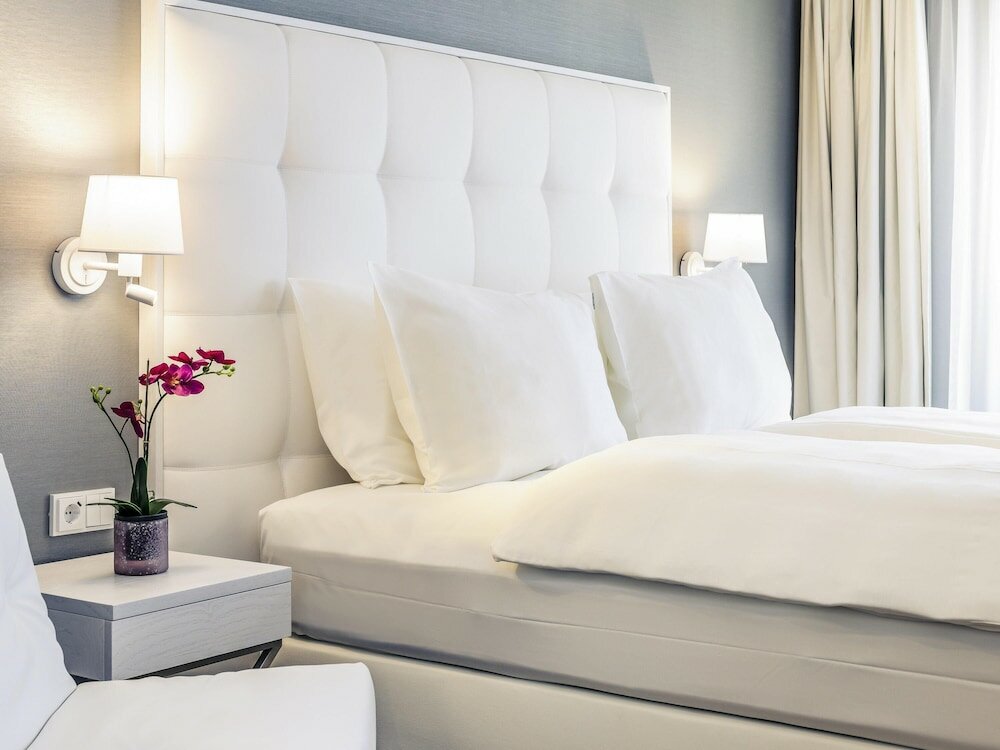 Фото Mercure Hotel Raphael Wien