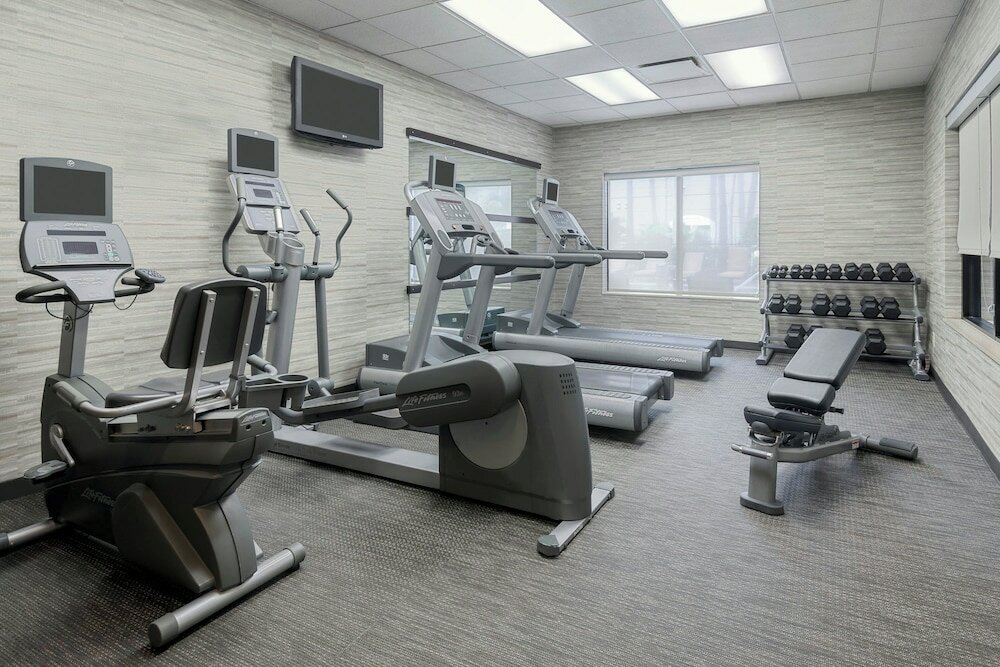 Фото Courtyard by Marriott Tampa Downtown