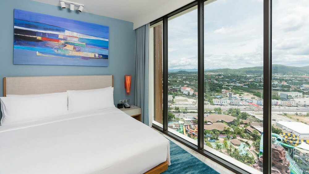 Фото Holiday Inn Resort Vana Nava Hua Hin