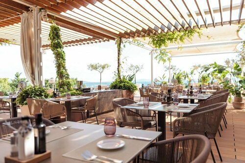 Гостиница Radisson Blu Resort & SPA, Split в Сплите