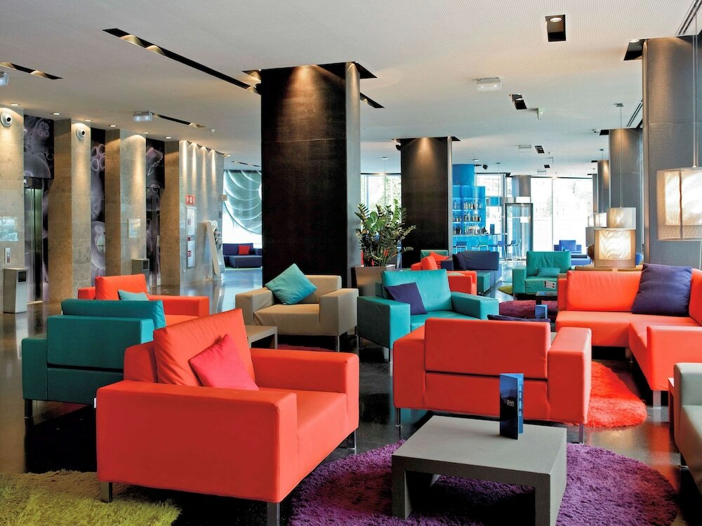 Фото Novotel Barcelona City