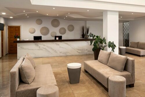 Гостиница Ramada Hotel & Suites by Wyndham Ayia Napa в Айя-Напе