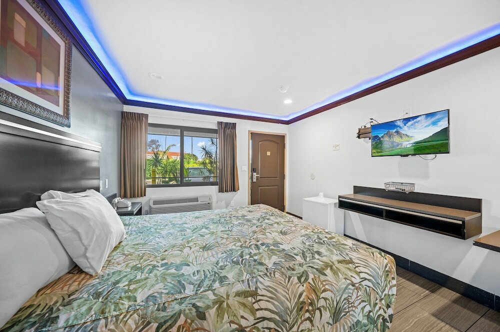 Фото Starlight Inn South El Monte