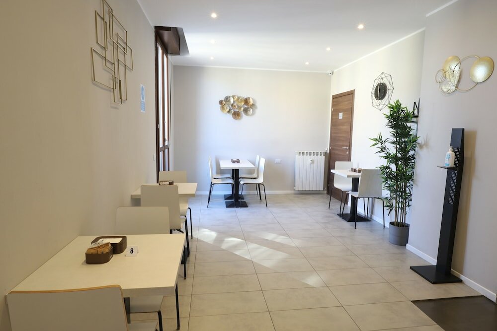 Фото Hotel Golden Milano
