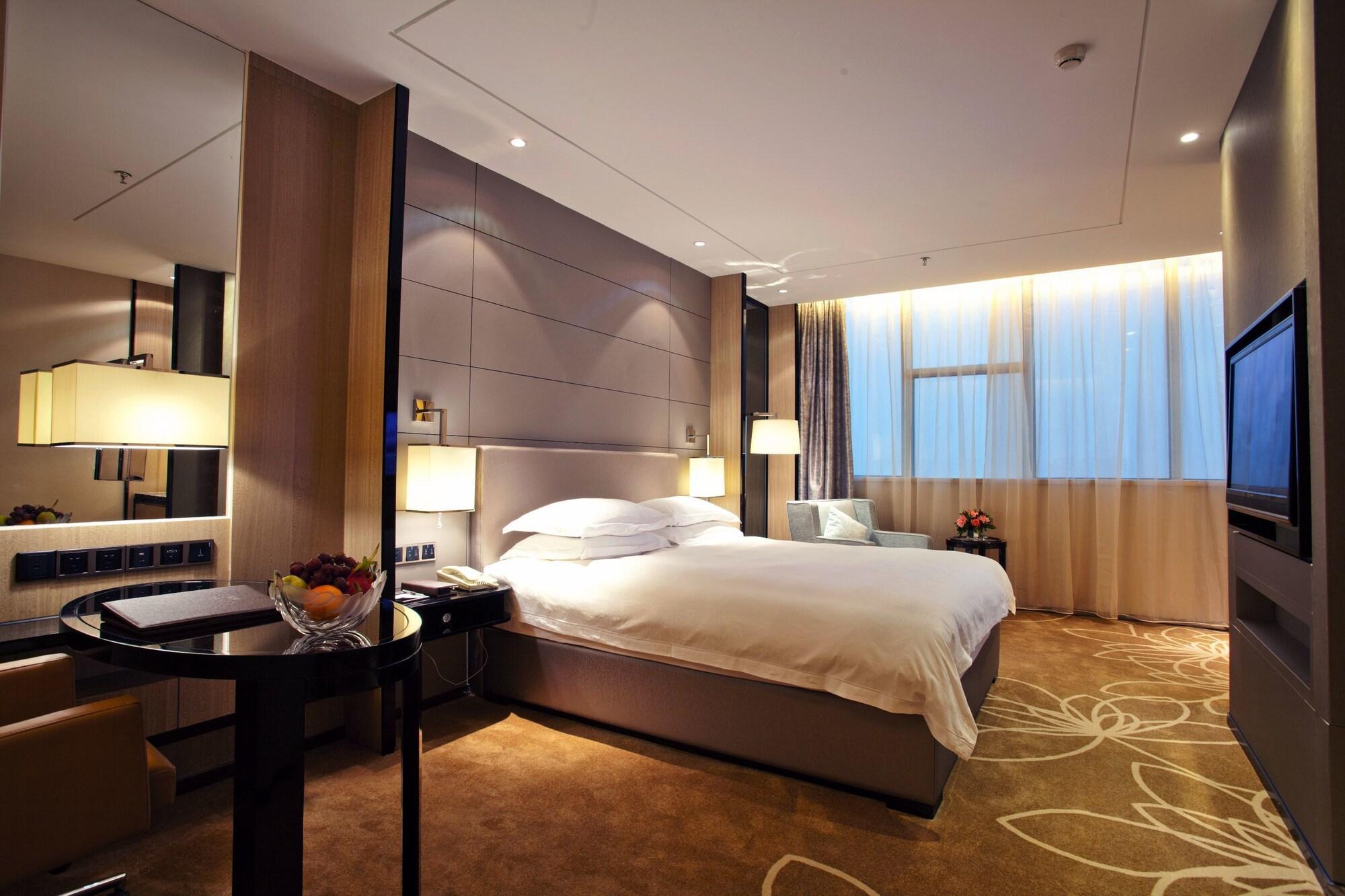 Фото Winnerway Hotel