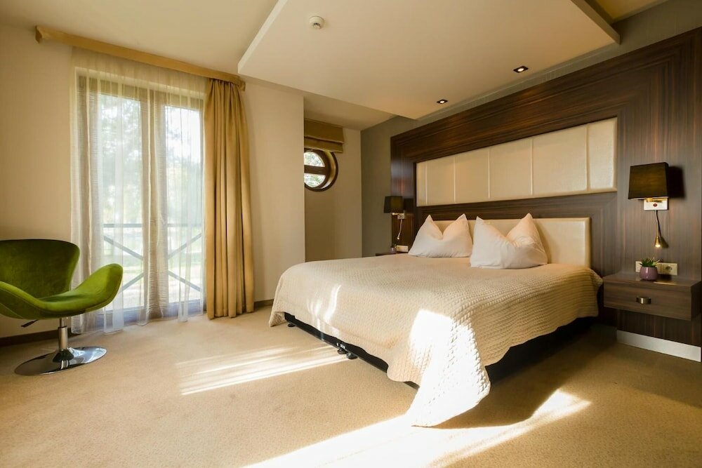 Фото Duna Garden Hotel