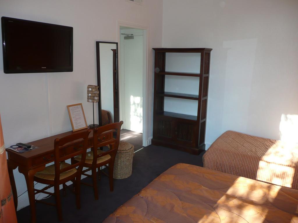 Фото The Originals Boutique, Villa Montpensier