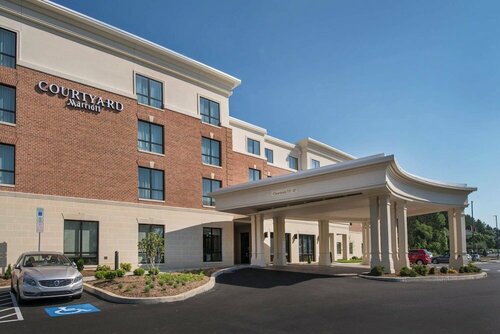 Гостиница Courtyard Hershey Chocolate Avenue в Херши
