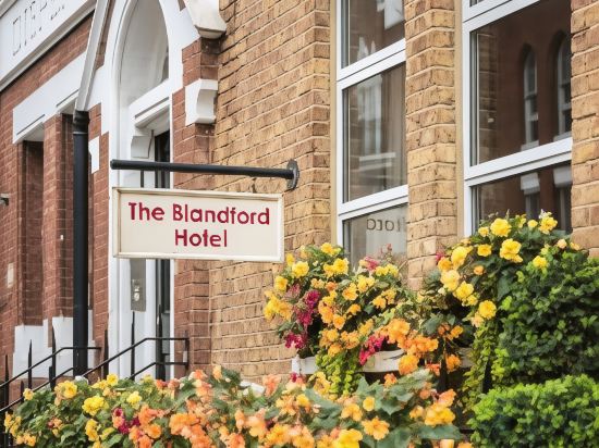 Фото Blandford Hotel