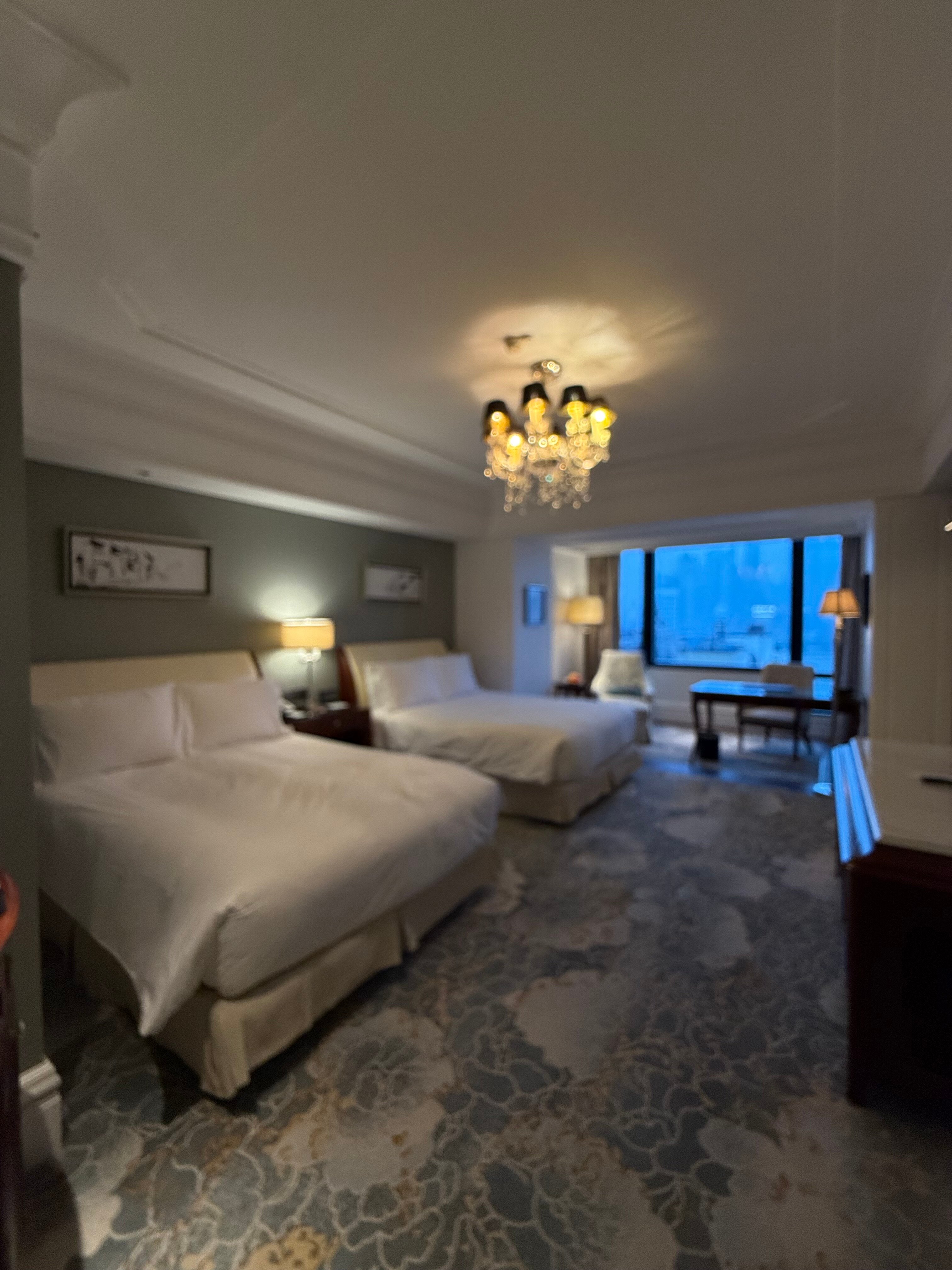 Фото Waldorf Astoria Shanghai on the Bund