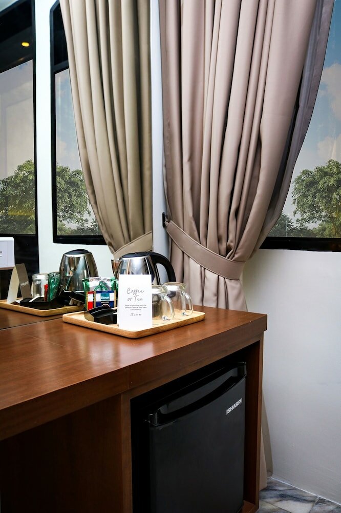 Фото Macalister Terraces Hotel