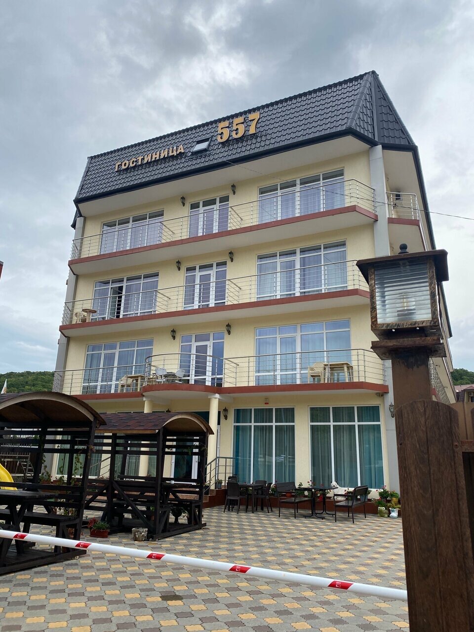 Фото отеля 1