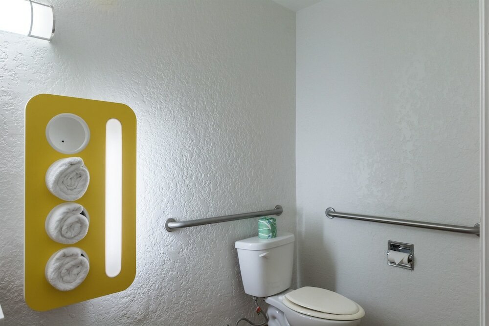 Фото Motel 6 Uvalde, Tx