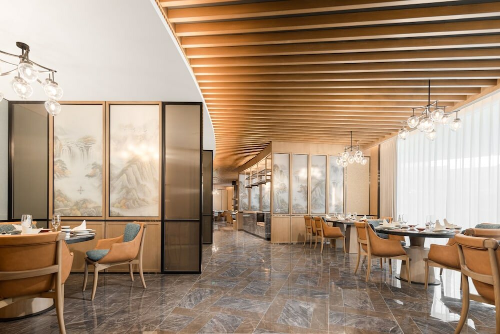Фото Sheraton Chengdu Lido Hotel