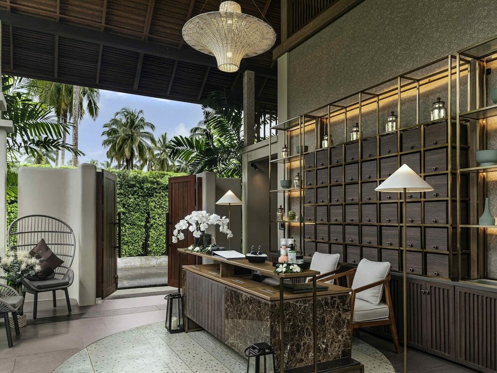 Фото Grand Mercure Khao Lak Bangsak