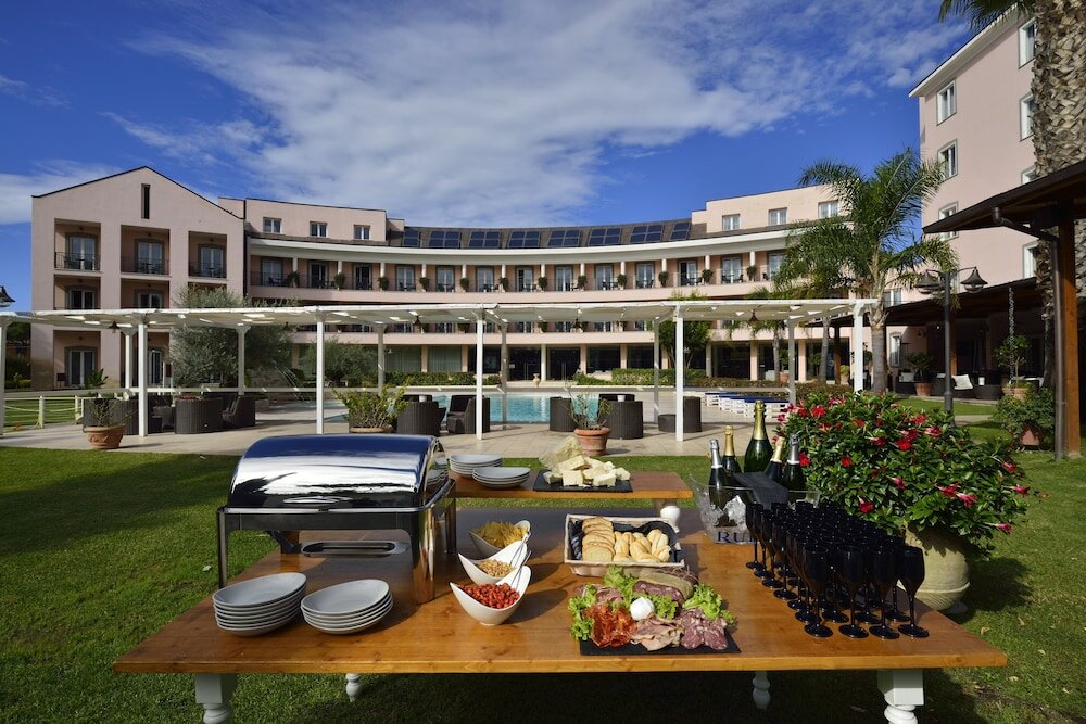 Фото Hotel Isola Sacra Rome Airport