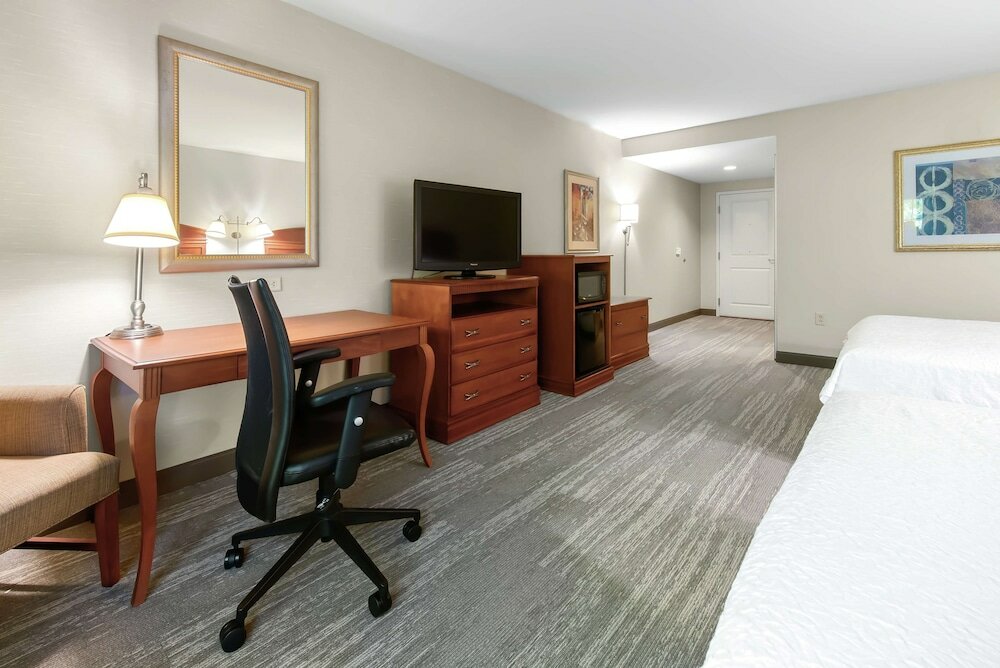 Фото Hampton Inn & Suites North Conway