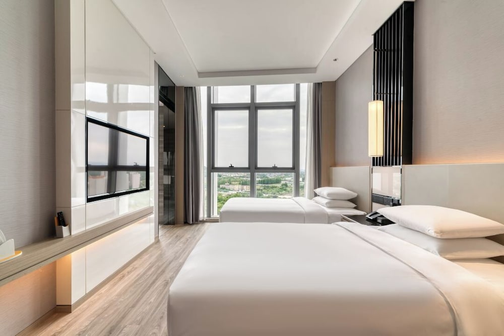 Фото Courtyard by Marriott Hangzhou Xihu