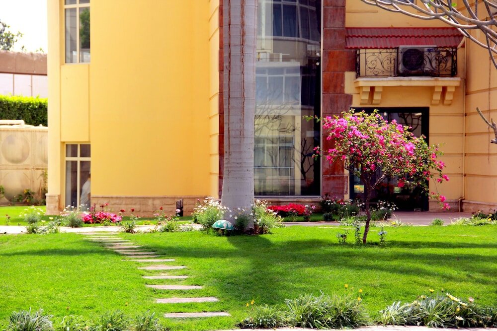 Soluxe Cairo - 8