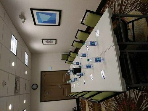 Гостиница Holiday Inn Express & Suites Jamestown by Ihg в Джеймстауне